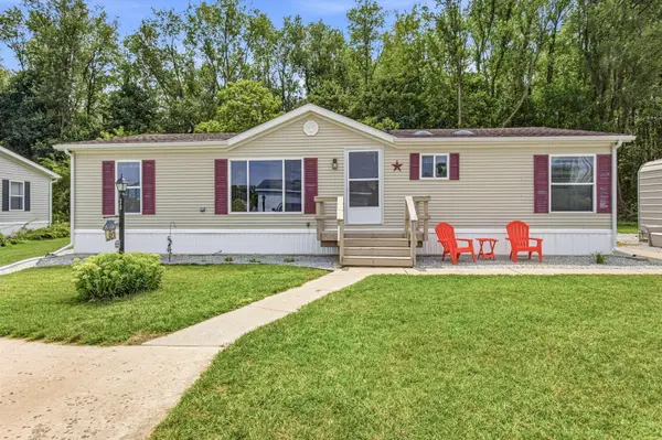 400 E South Street #30, Marcellus, MI 49067