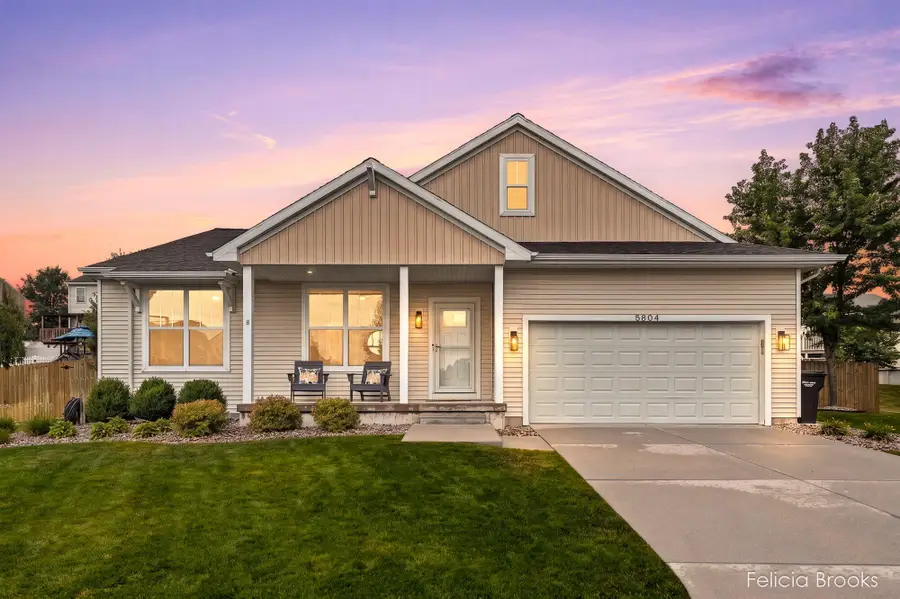 5804 Sage River Court Sw, Wyoming, MI 49418 - #2