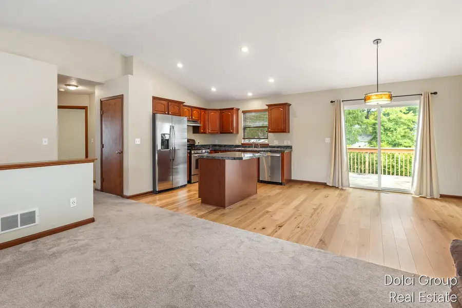 303 Regent Street Se, Grand Rapids, MI 49548 - #3