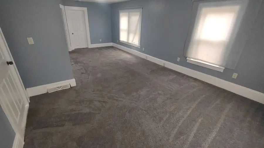 703 W Michigan Avenue, Ypsilanti, MI 48197 - #3