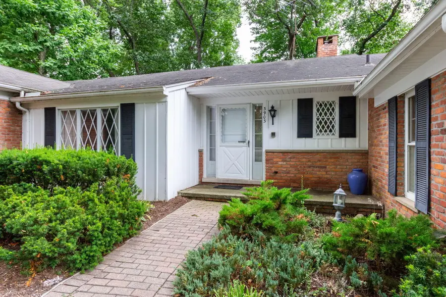 3903 Oakhills Drive, Bloomfield Hills, MI 48301 - #3