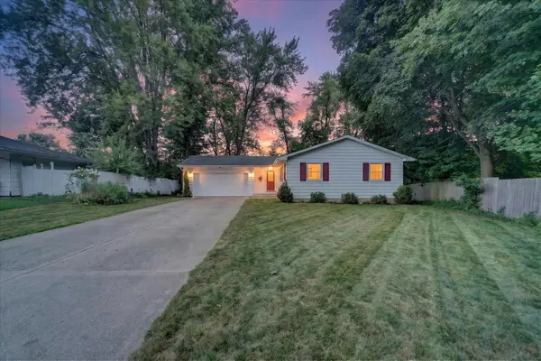 812 Forest Street, Marshall, MI 49068