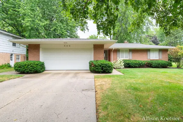 340 Worcester Drive Ne, Grand Rapids, MI 49503