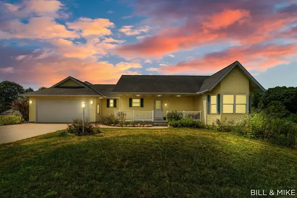 5440 Dalton Ridge, Fennville, MI 49408