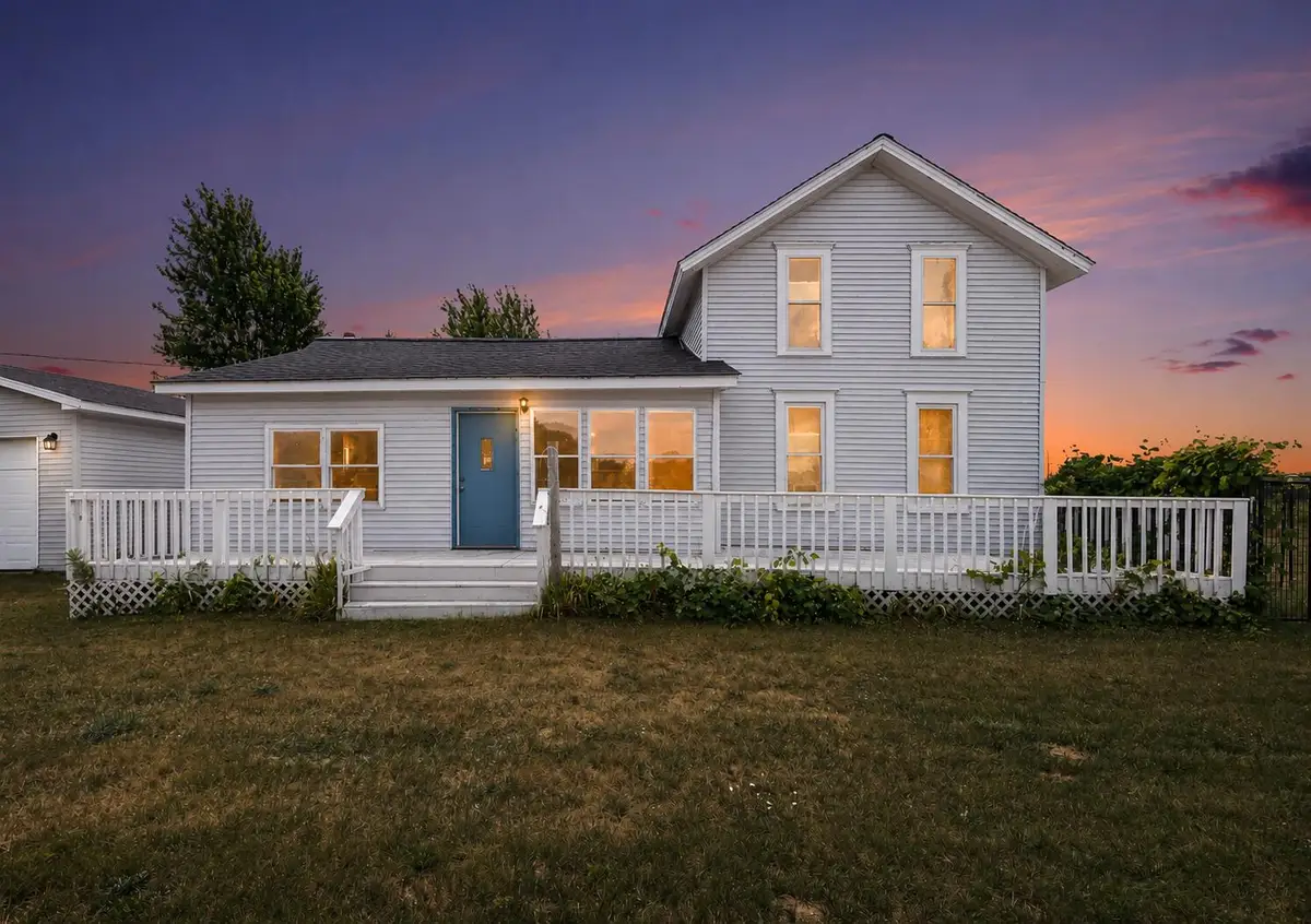 611 W Shelby Road, Shelby, MI 49455 - #1