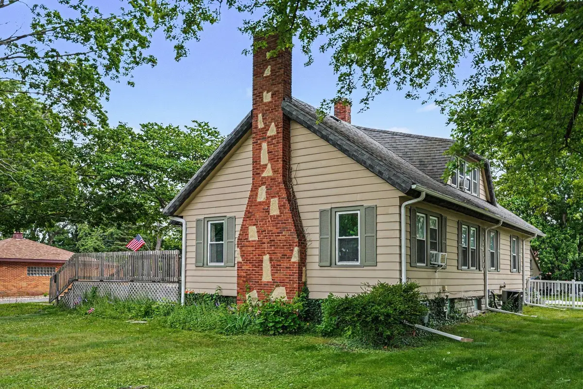 2211 Morton Avenue, Saint Joseph, MI 49085 - #1