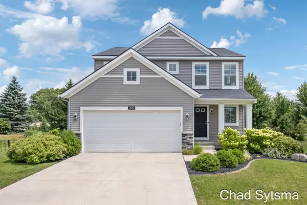 7632 Lima Drive Sw, Byron Center, MI 49315