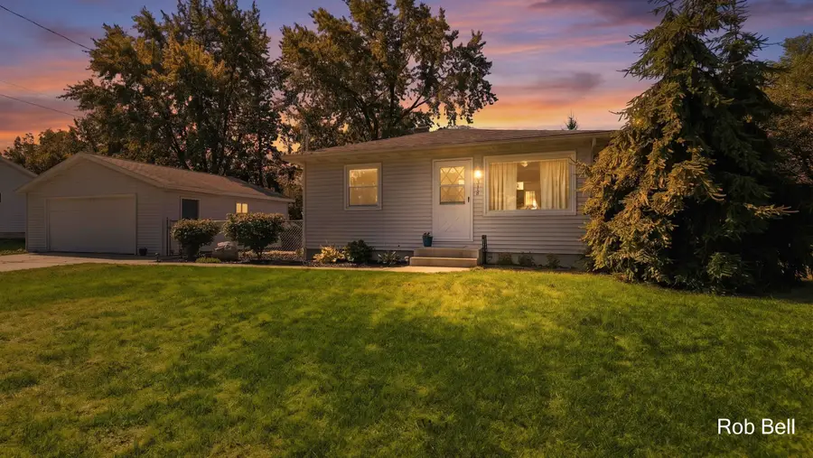 3110 Homewood Street Sw, Grandville, MI 49418 - #2