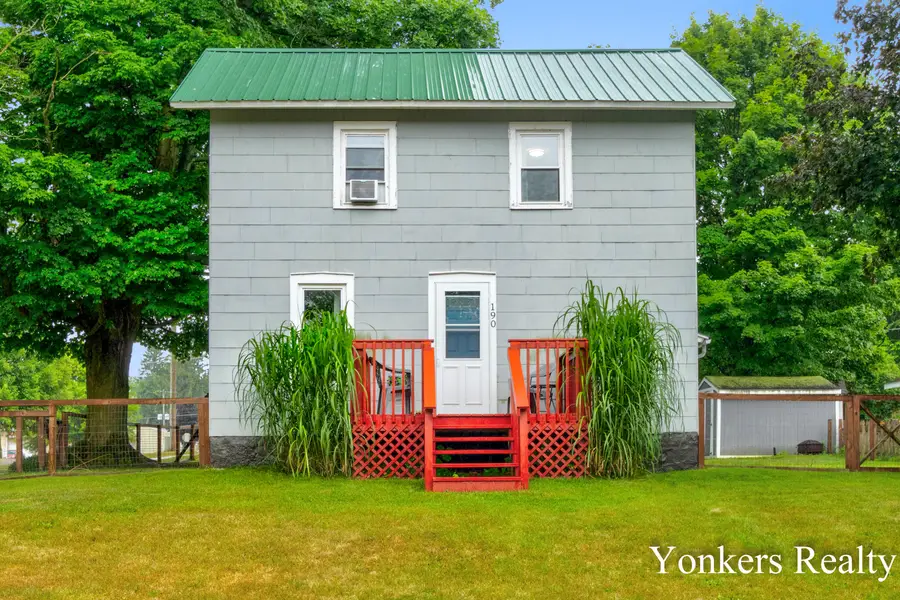 190 Race Street, Freeport, MI 49325 - #2