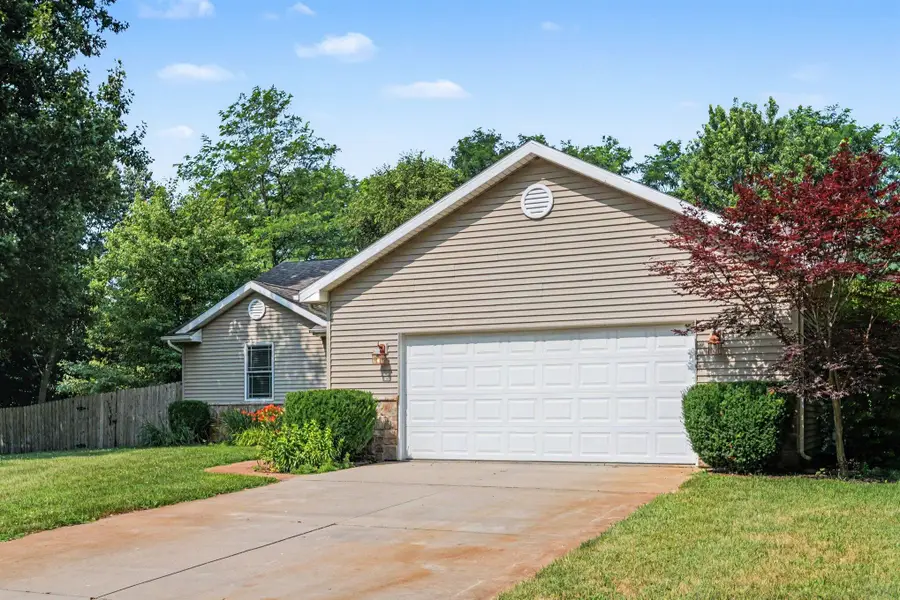 69862 Roy Drive, Edwardsburg, MI 49112 - #3