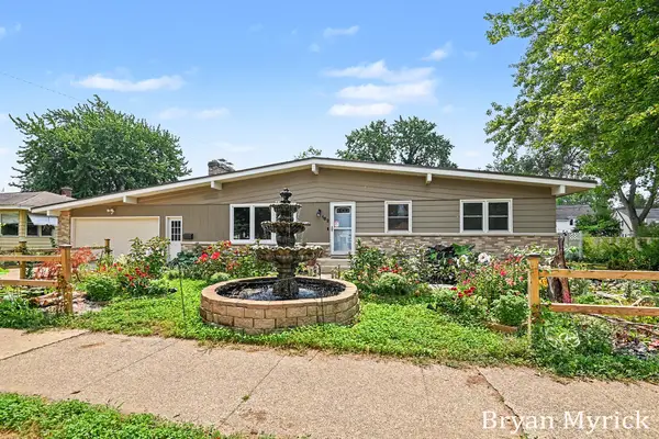 182 E 25th Street, Holland, MI 49423
