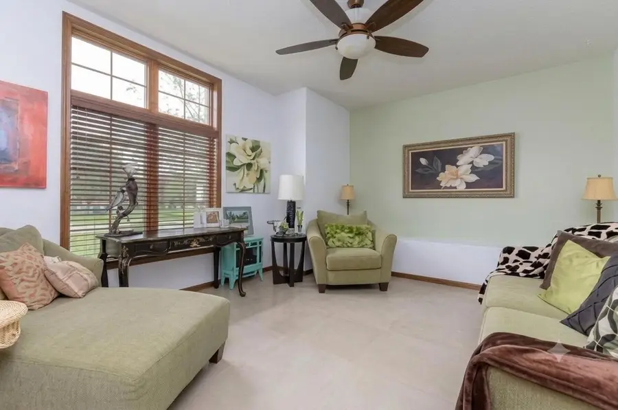 91 Country Hills, Marshall, MI 49068 - #3