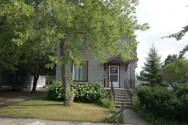 1701 13th Avenue, Menominee, MI 49858
