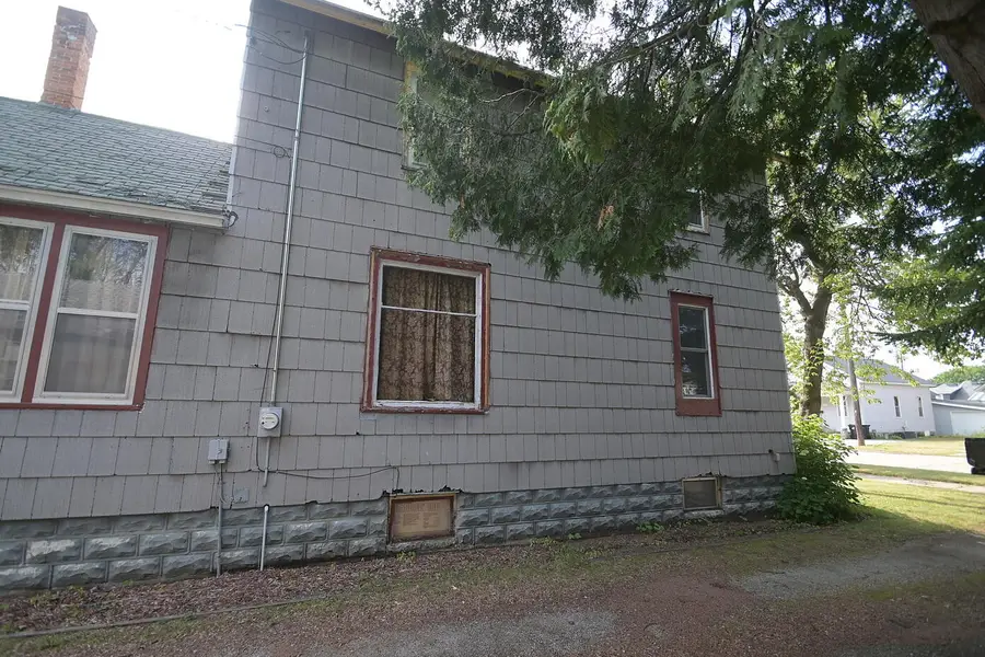 1701 13th Avenue, Menominee, MI 49858 - #3