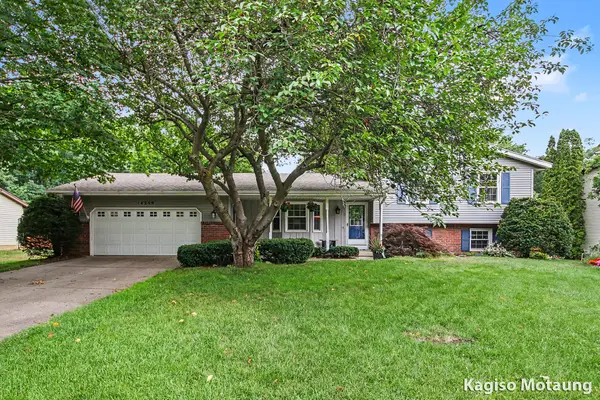 14259 Sunview Drive, Holland, MI 49424