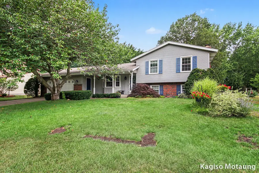 14259 Sunview Drive, Holland, MI 49424 - #3