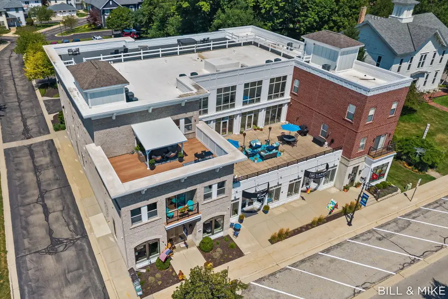 150 W Center Street #I, Douglas, MI 49406 - #2