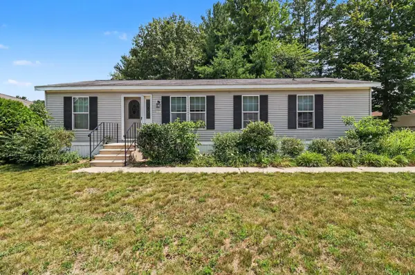 3773 W Forest Hill Circle, Ludington, MI 49431