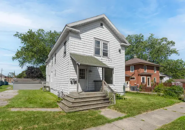 915 Market Street #1-3, St. Joseph, MI 49085