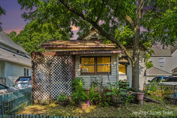308 National Avenue Nw, Grand Rapids, MI 49504
