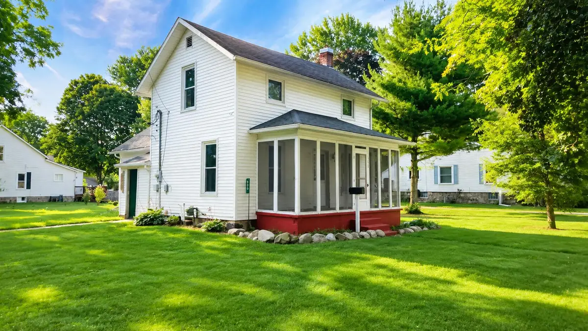 630 N Main Street, Bellevue, MI 49021 - #1