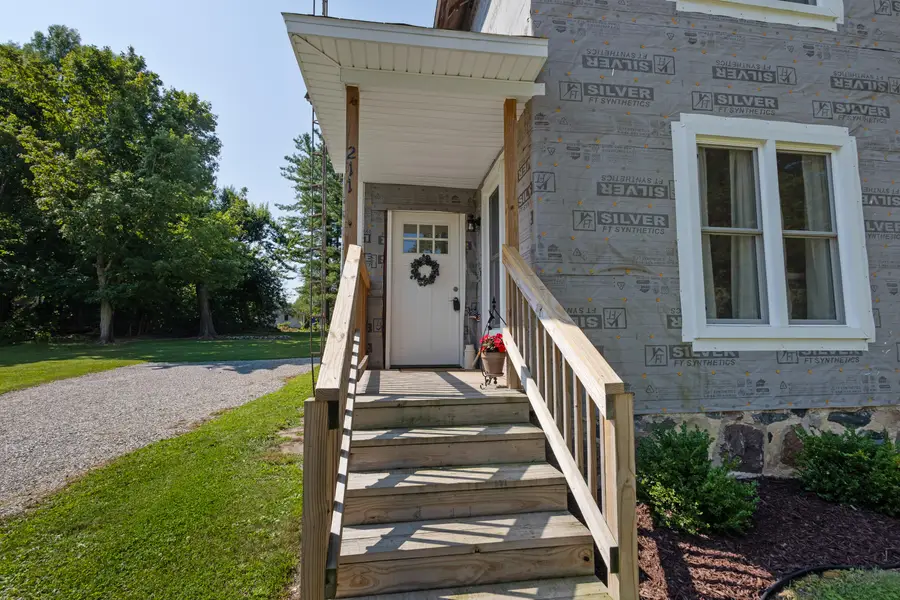 211 W Maple Street, Camden, MI 49232 - #3