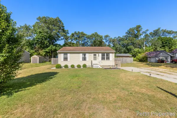 1447 West Street, Muskegon, MI 49442