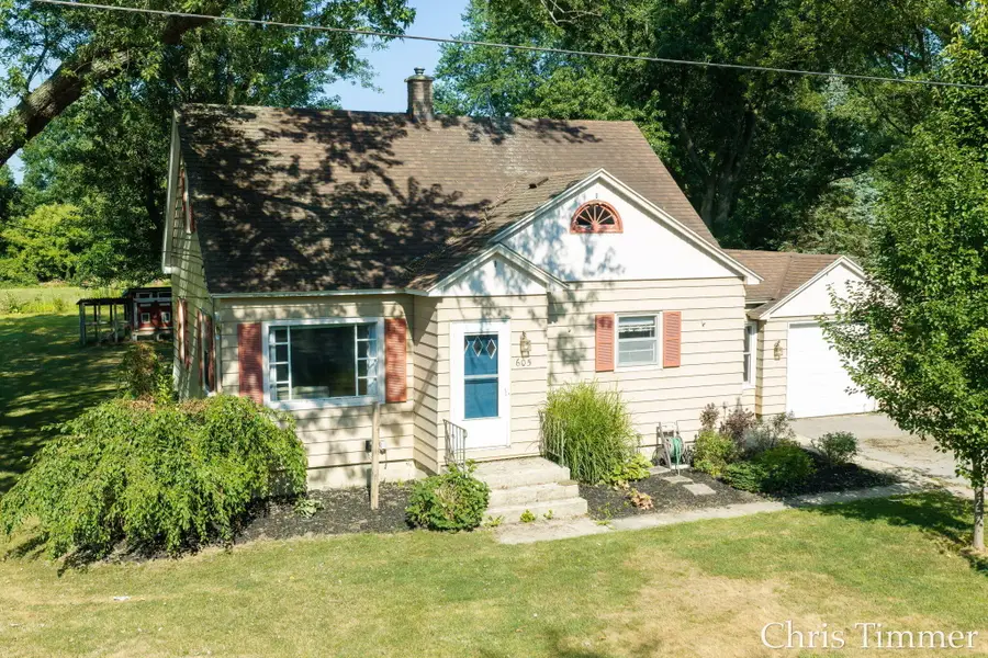 605 64th Avenue, Zeeland, MI 49464 - #3