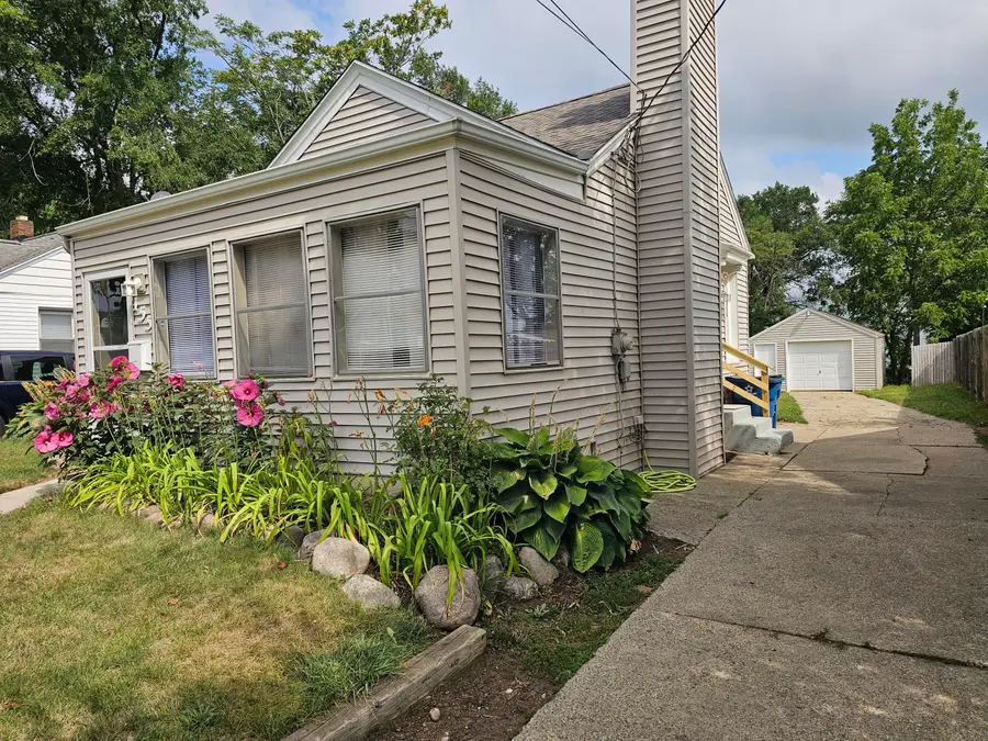 155 Cliff Street, Battle Creek, MI 49014 - #2