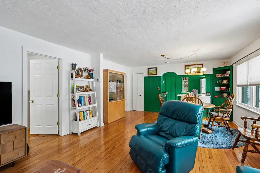 2314 Frederick Avenue, Kalamazoo, MI 49008 - #3