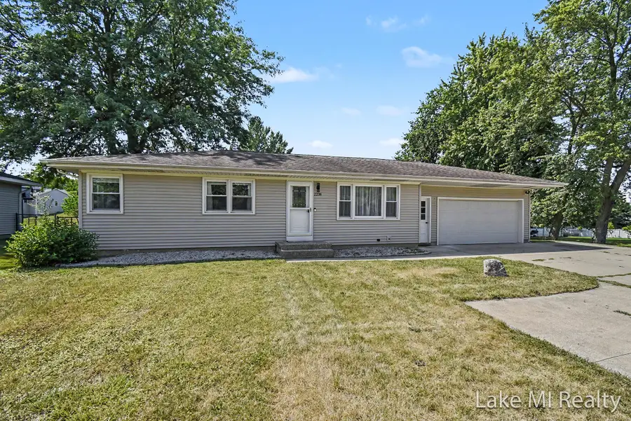 2238 52nd Street Sw, Wyoming, MI 49519 - #2