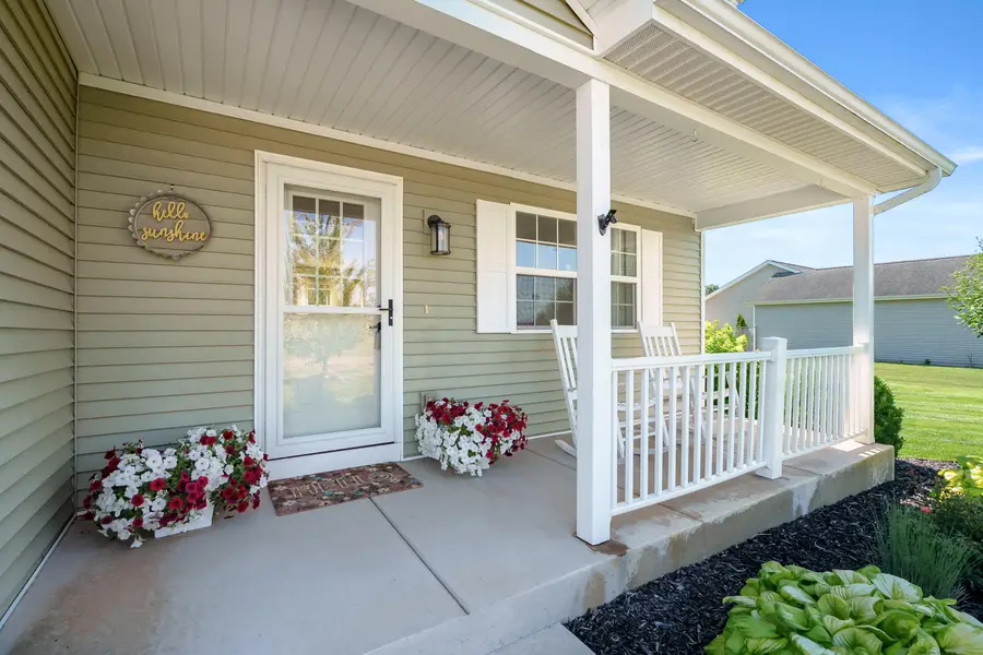 50147 Jordan Street, Paw Paw, MI 49079 - #2