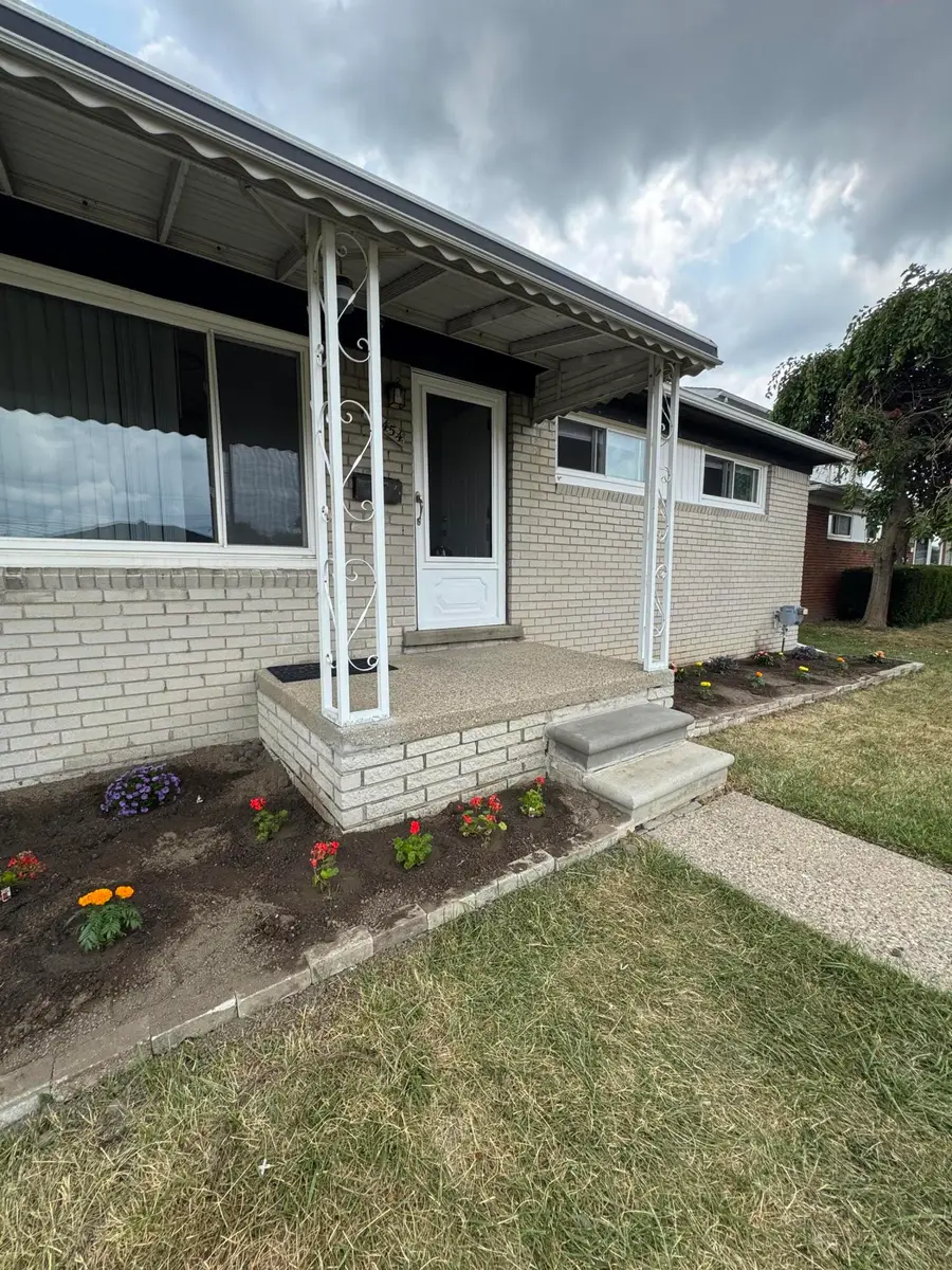 25454 Pattow Street, Roseville, MI 48066 - #2