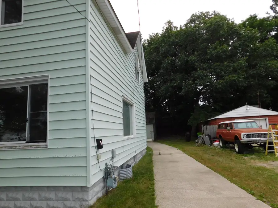 157 Harrison Street, Manistee, MI 49660 - #3