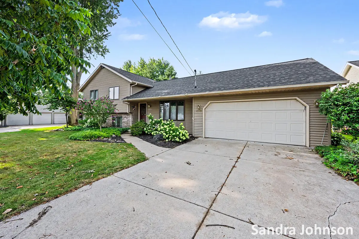 12725 Park Drive, Wayland, MI 49348 - #1
