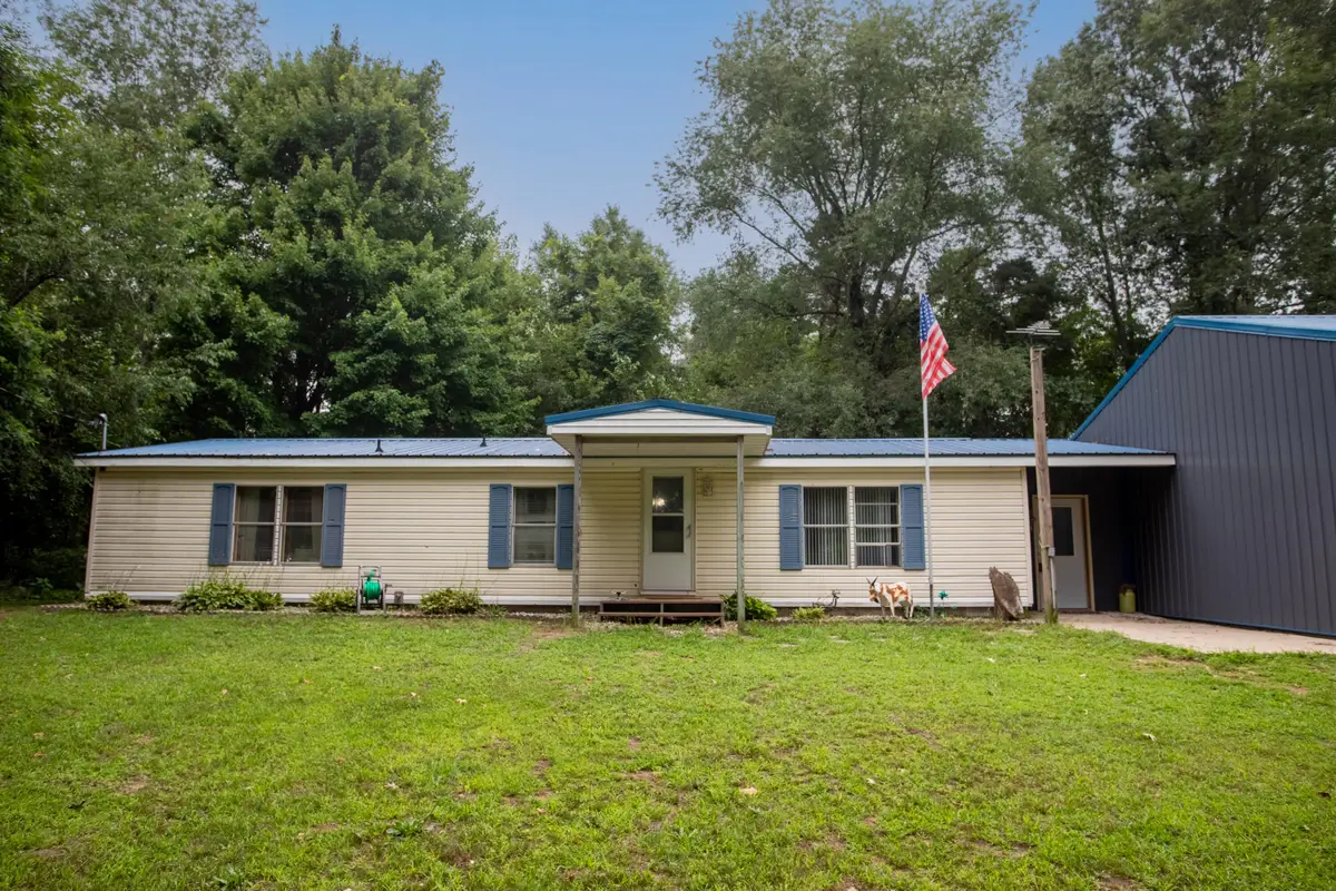 22400 Fosdick Street, Dowagiac, MI 49047 - #1