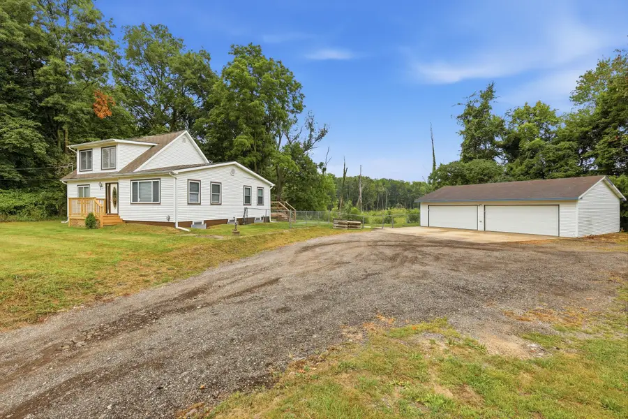 6091 E V Avenue, Vicksburg, MI 49097 - #2