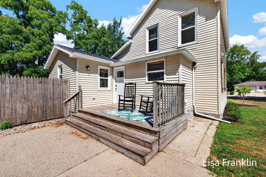 2524 SW 36th Street Sw, Wyoming, MI 49519 - #3