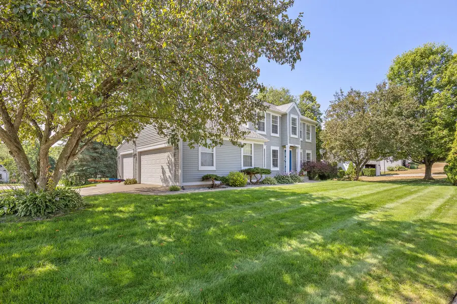 900 Scott Woods Drive Ne, Comstock Park, MI 49321 - #2