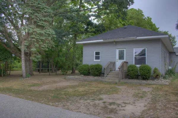 8783 2nd Street, Vestaburg, MI 48891