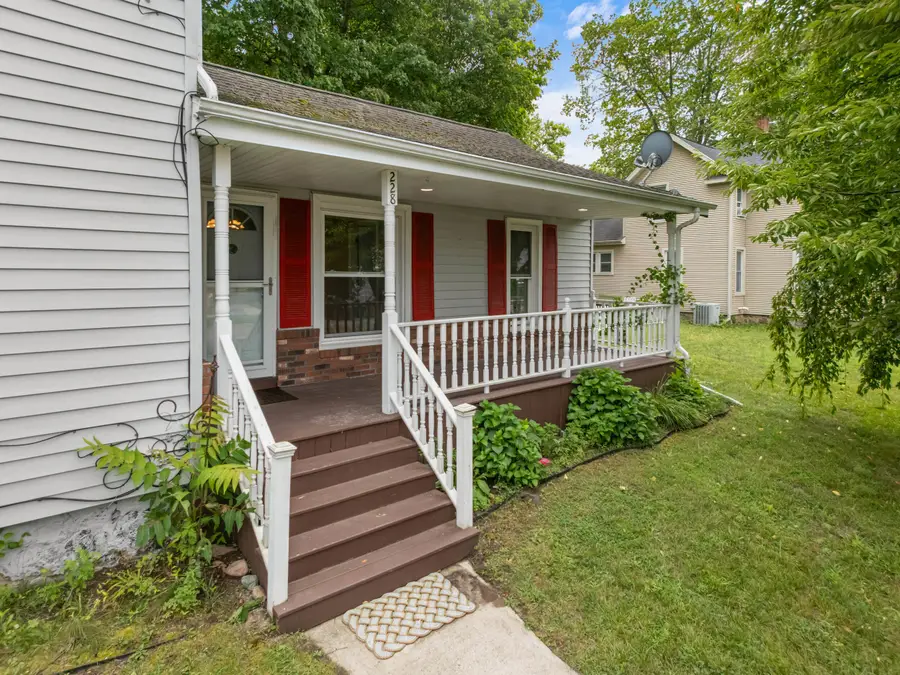 228 E Bacon Street, Hillsdale, MI 49242 - #3