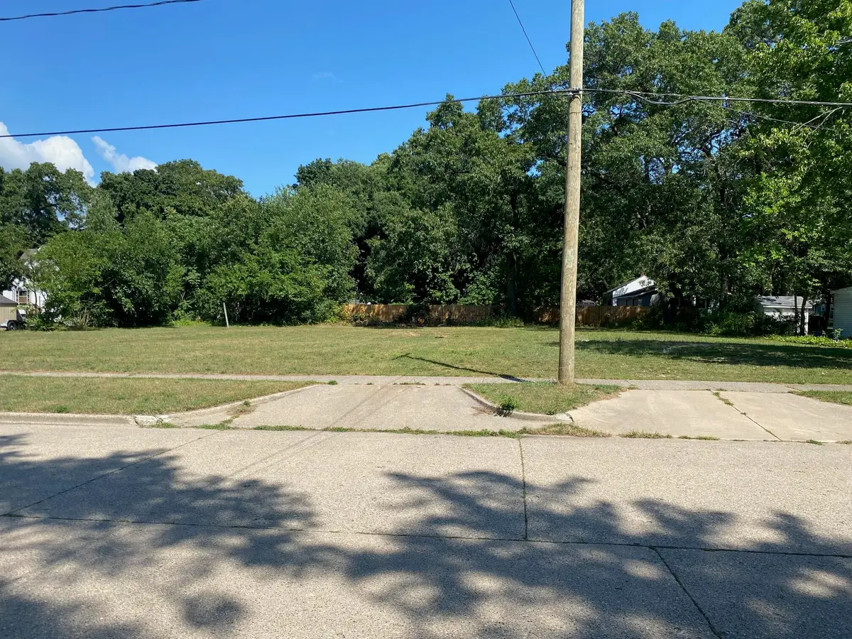 580 School Street, Muskegon, MI 49442 - #1