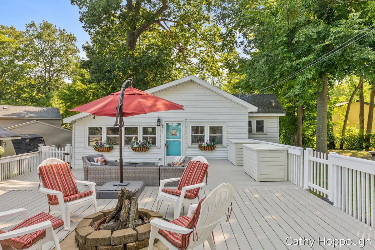 2621 Lansing Street, Crystal, MI 48818 - #1