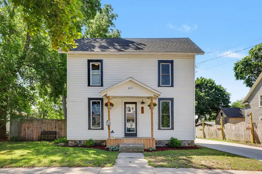217 E Liberty Street, Belding, MI 48809 - #2