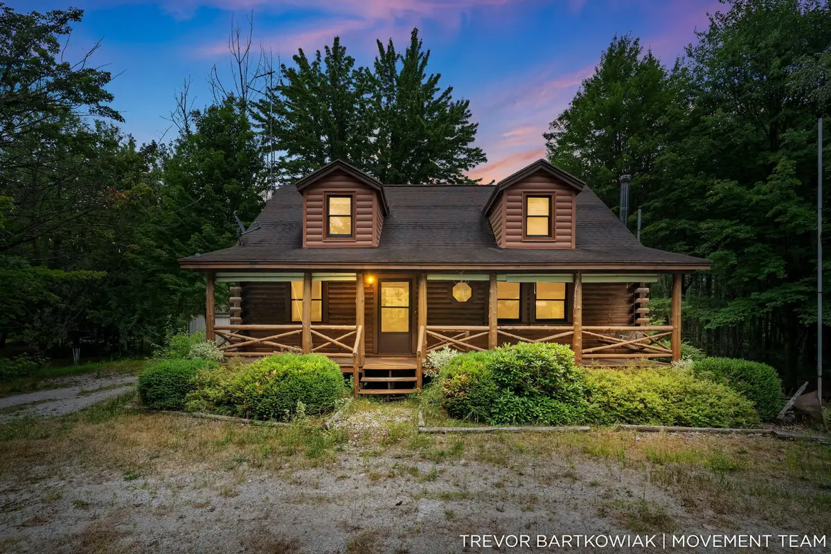 17708 120th Avenue, Nunica, MI 49448 - #1