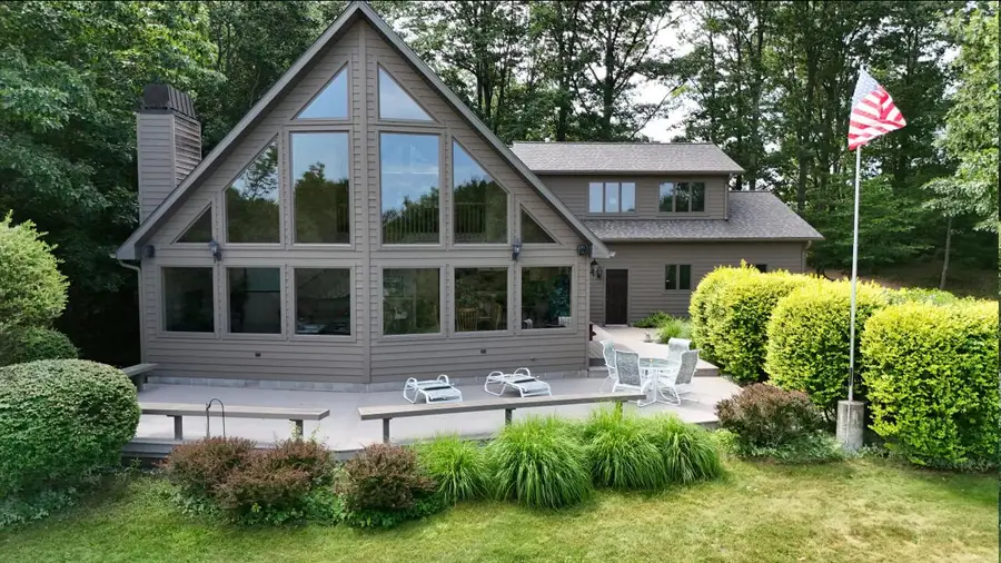 4821 Crescent Beach Road, Onekama, MI 49675 - #2