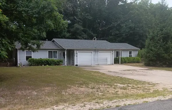 3525&3527 Crocker Road, Twin Lake, MI 49457