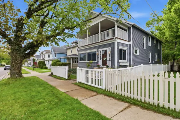 1012 Pearl Street, St. Joseph, MI 49085