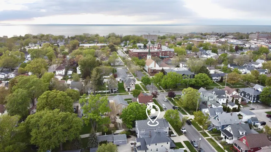 1012 Pearl Street, Saint Joseph, MI 49085 - #2