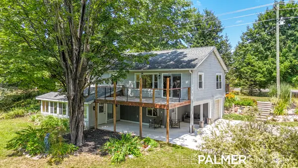 23419 22 Mile Road, Paris, MI 49338